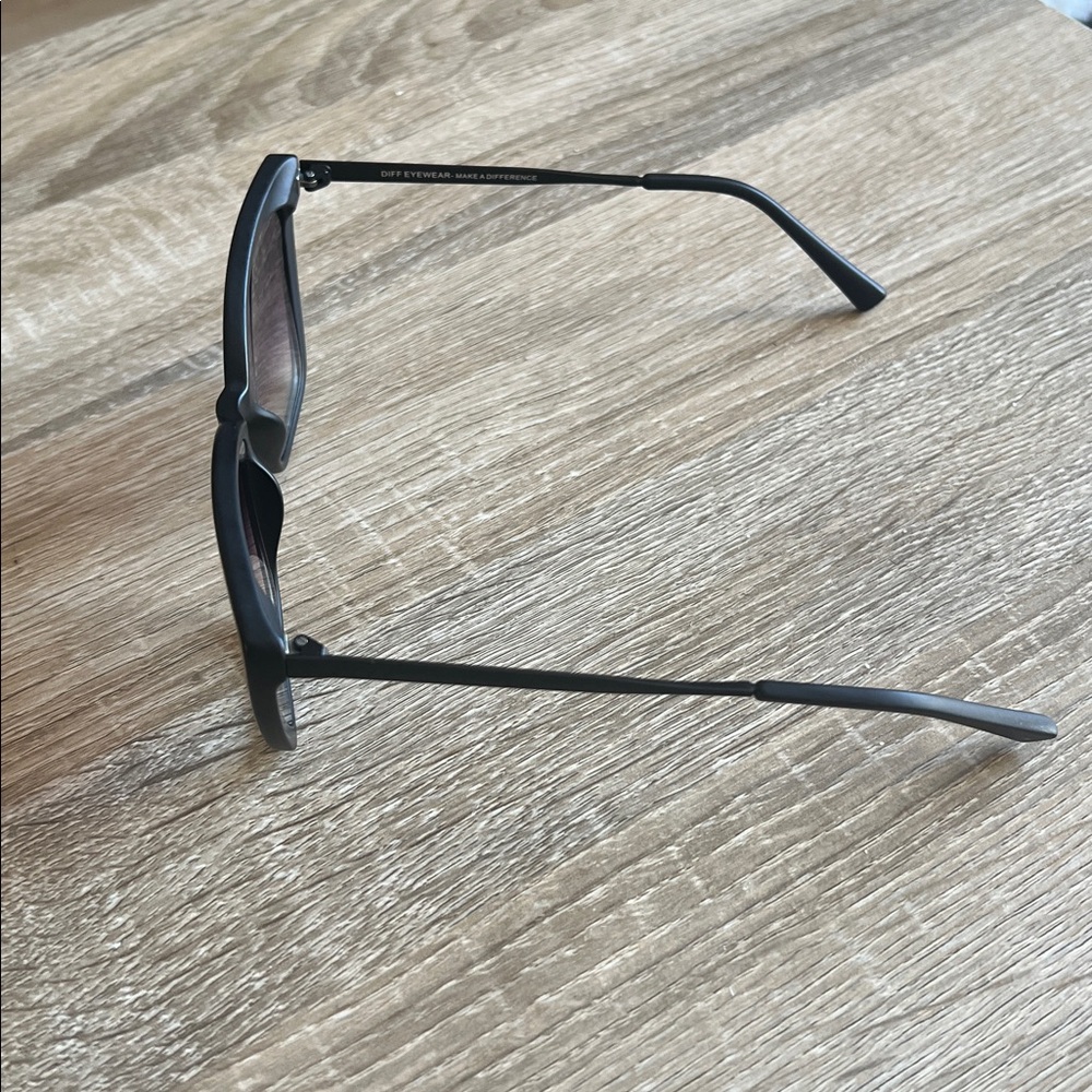 Diff Heidi Subglasses - Picture 2 of 4